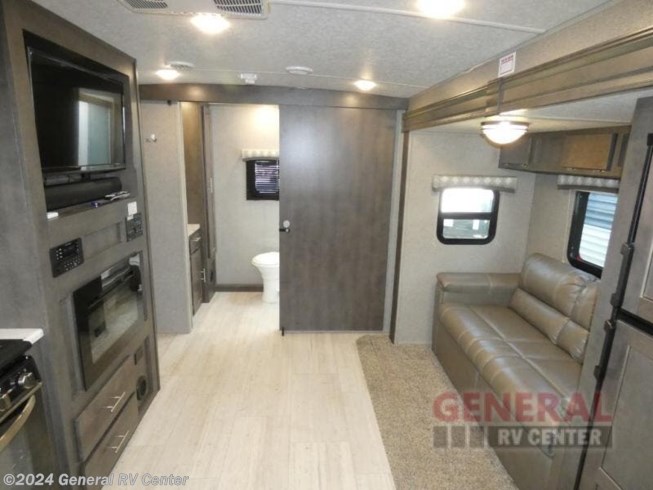2021 Flagstaff Micro Lite 25FBLS by Forest River from General RV Center in Elizabethtown, Pennsylvania