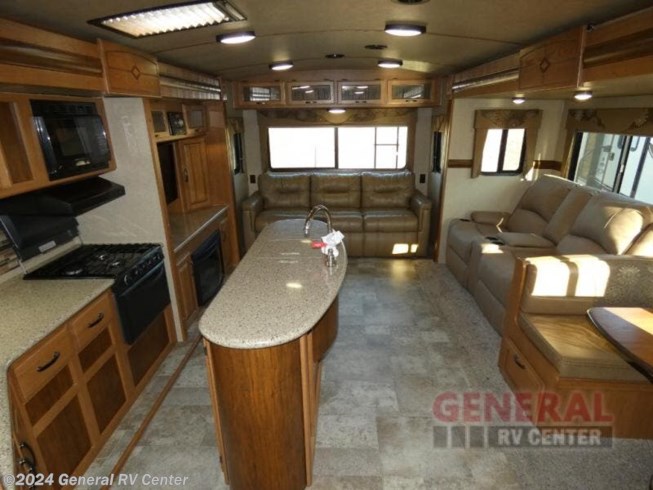 2016 Sunset Trail Grand Reserve ST32RL by CrossRoads from General RV Center in Elizabethtown, Pennsylvania