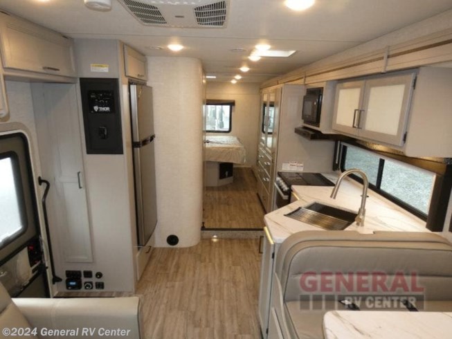 2024 Quantum SE SE31 Ford by Thor Motor Coach from General RV Center in Elizabethtown, Pennsylvania