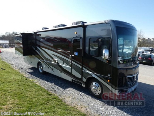 New 2024 Holiday Rambler Vacationer 33C available in Elizabethtown, Pennsylvania