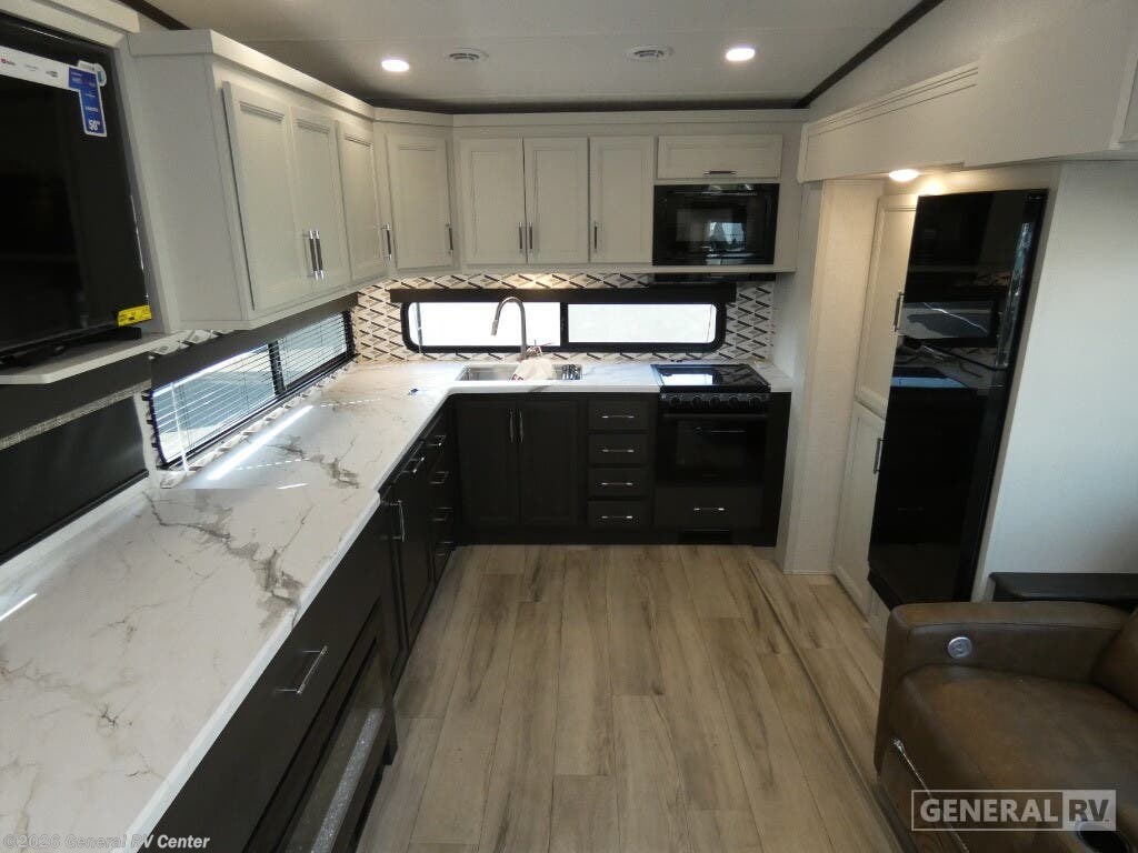 2025 Keystone Arcadia 260SLCL - New Fifth Wheel For Sale by General RV Center in Elizabethtown, Pennsylvania