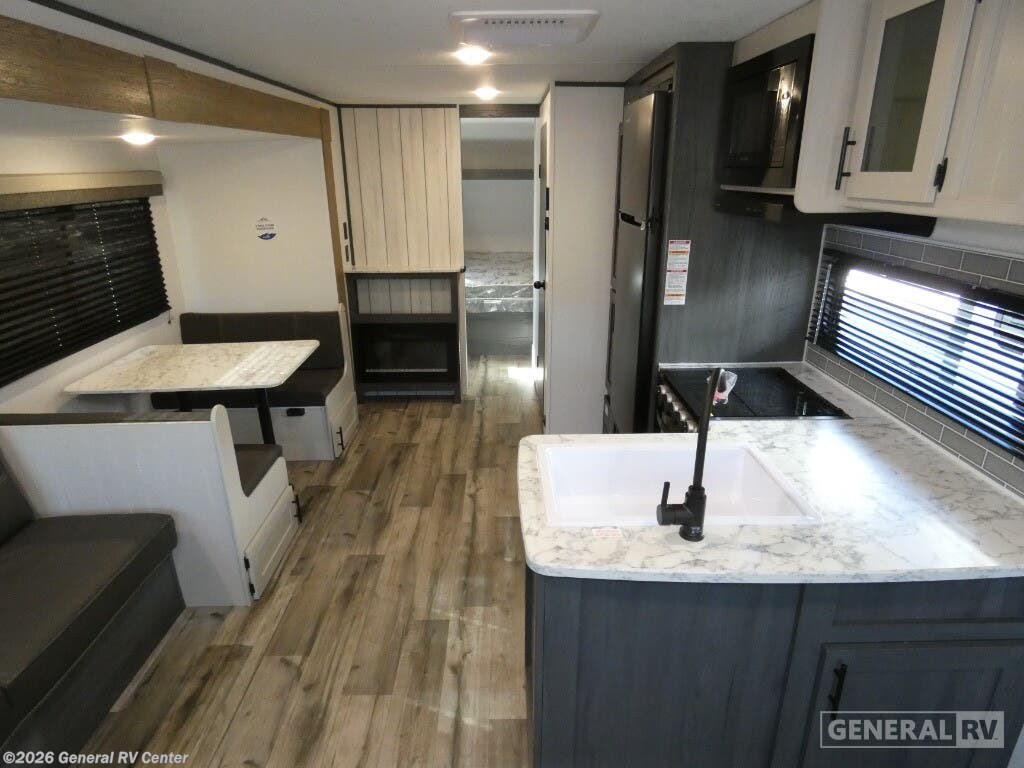 New 2025 Dutchmen Aspen Trail LE 26RL available in Elizabethtown, Pennsylvania