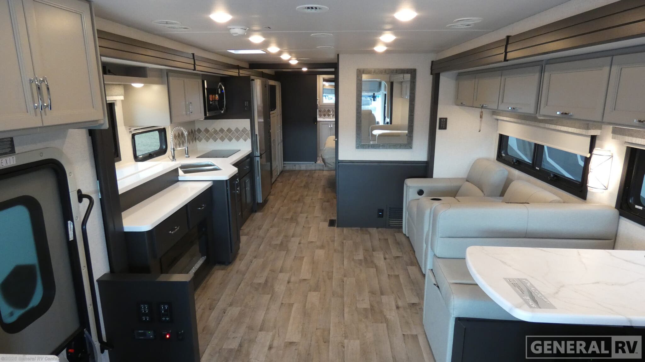 2026 Thor Motor Coach Palazzo GT 37.5 - New Class A For Sale by General RV Center in Elizabethtown, Pennsylvania