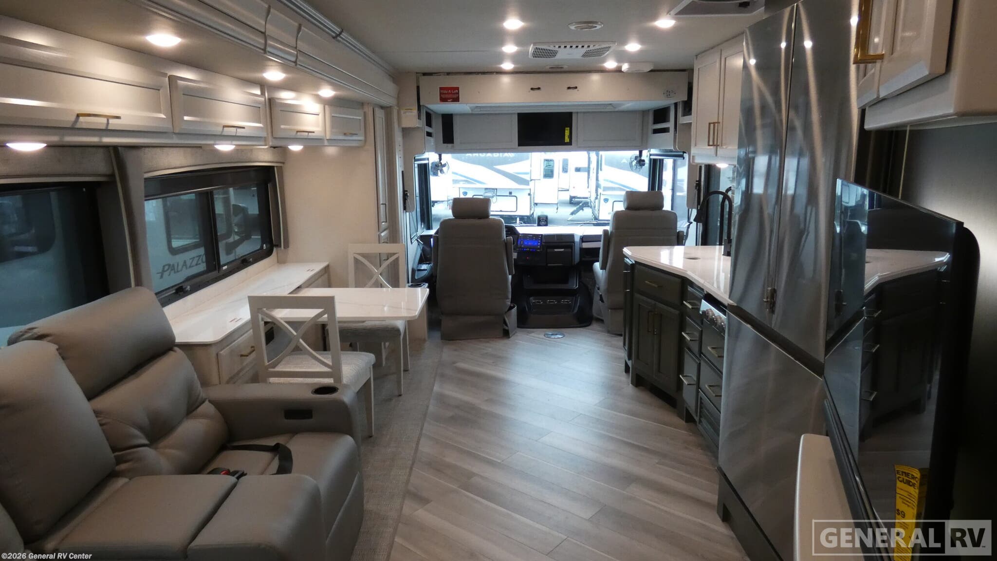 New 2026 Holiday Rambler Vacationer 33C available in Elizabethtown, Pennsylvania