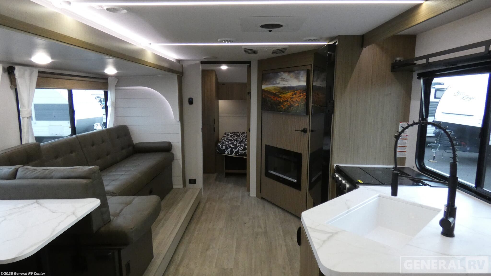 New 2026 Forest River Salem 25ICE available in Elizabethtown, Pennsylvania