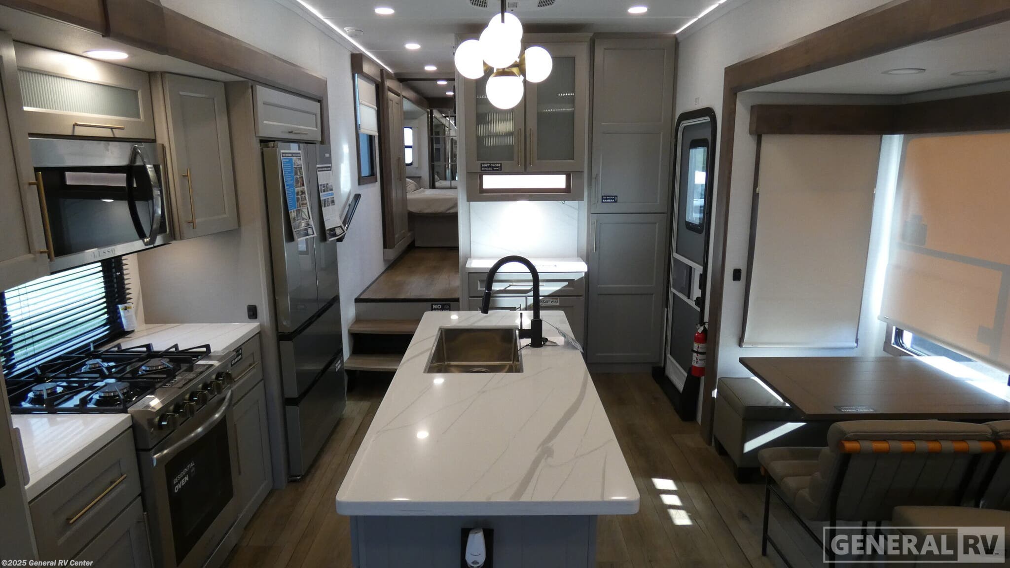 New 2026 Alliance RV Paradigm 340RL available in Elizabethtown, Pennsylvania