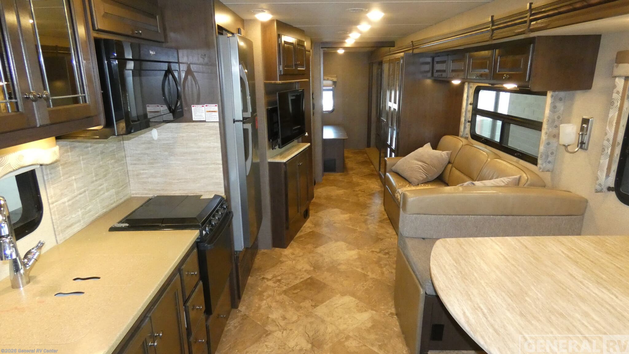 2017 Thor Motor Coach Windsport 34F - Used Class A For Sale by General RV Center in Elizabethtown, Pennsylvania