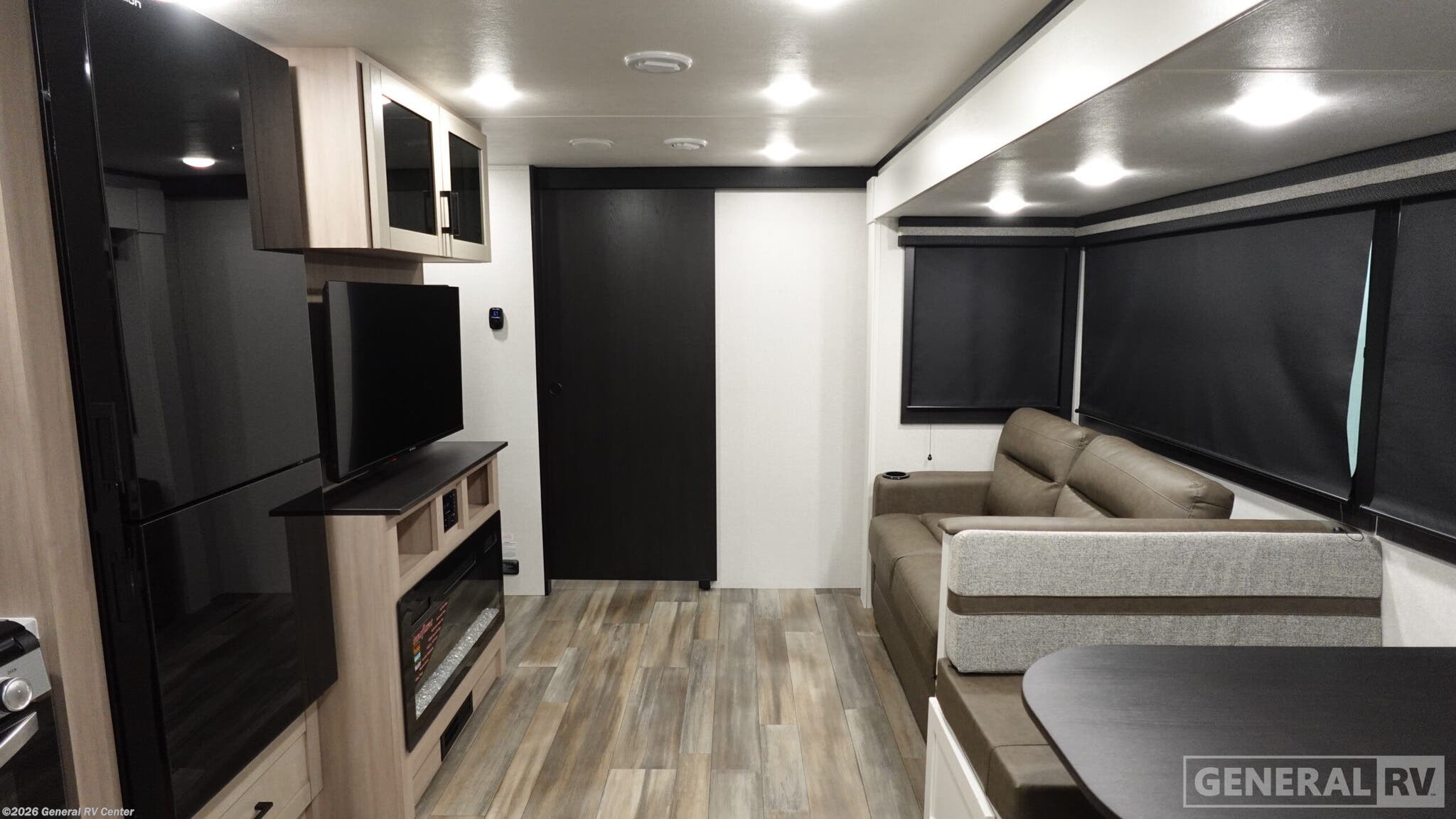 2026 Highland Ridge Range Lite 250RBL - New Travel Trailer For Sale by General RV Center in Elizabethtown, Pennsylvania