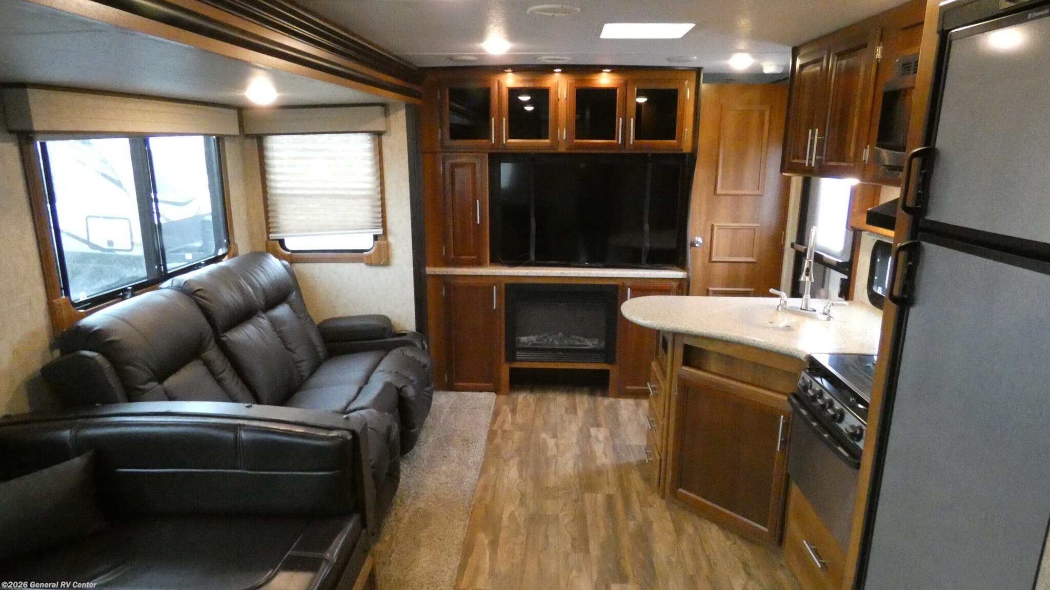 Used 2017 Prime Time LaCrosse LUXURY 339 BHD available in Elizabethtown, Pennsylvania