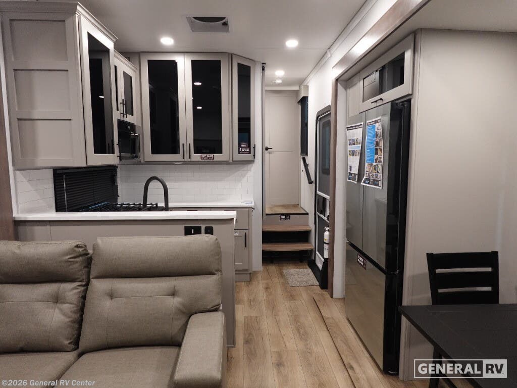 New 2026 Alliance RV Valor 44V14 available in Elizabethtown, Pennsylvania