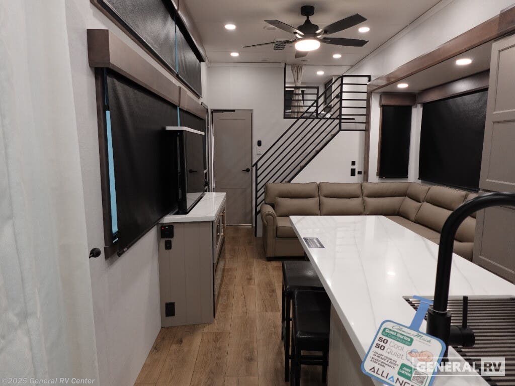 2026 Alliance RV Benchmark 44LFT - New Destination Trailer For Sale by General RV Center in Elizabethtown, Pennsylvania