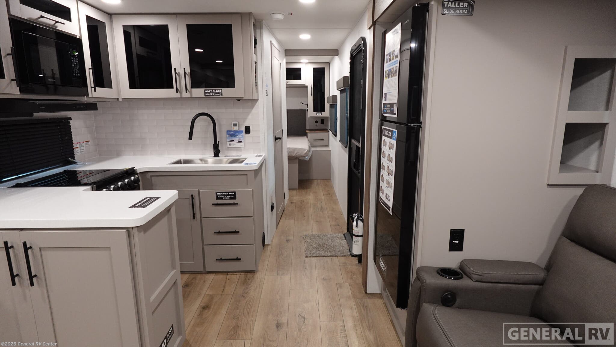 New 2026 Alliance RV Delta 321BH available in Elizabethtown, Pennsylvania
