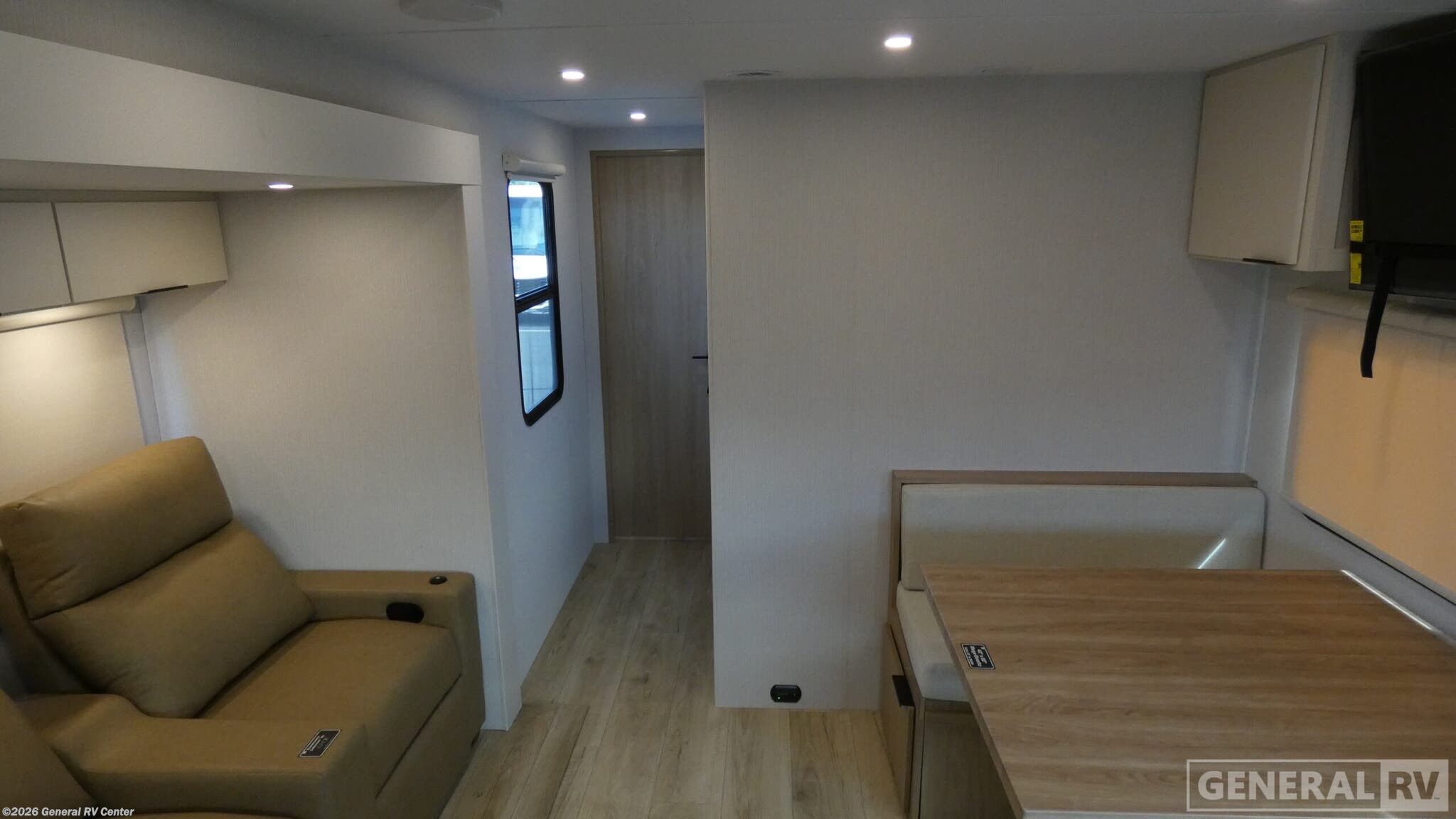 New 2026 Winnebago Thrive 24RKS available in Elizabethtown, Pennsylvania