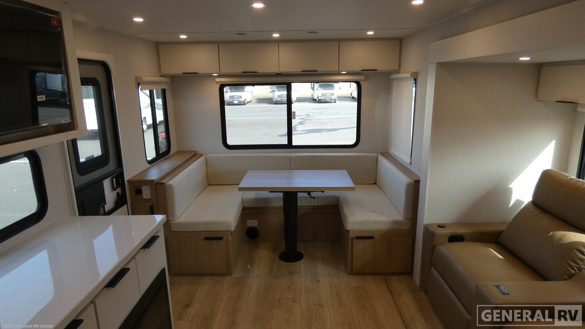 2026 Winnebago Thrive 25RLS - New Travel Trailer For Sale by General RV Center in Elizabethtown, Pennsylvania