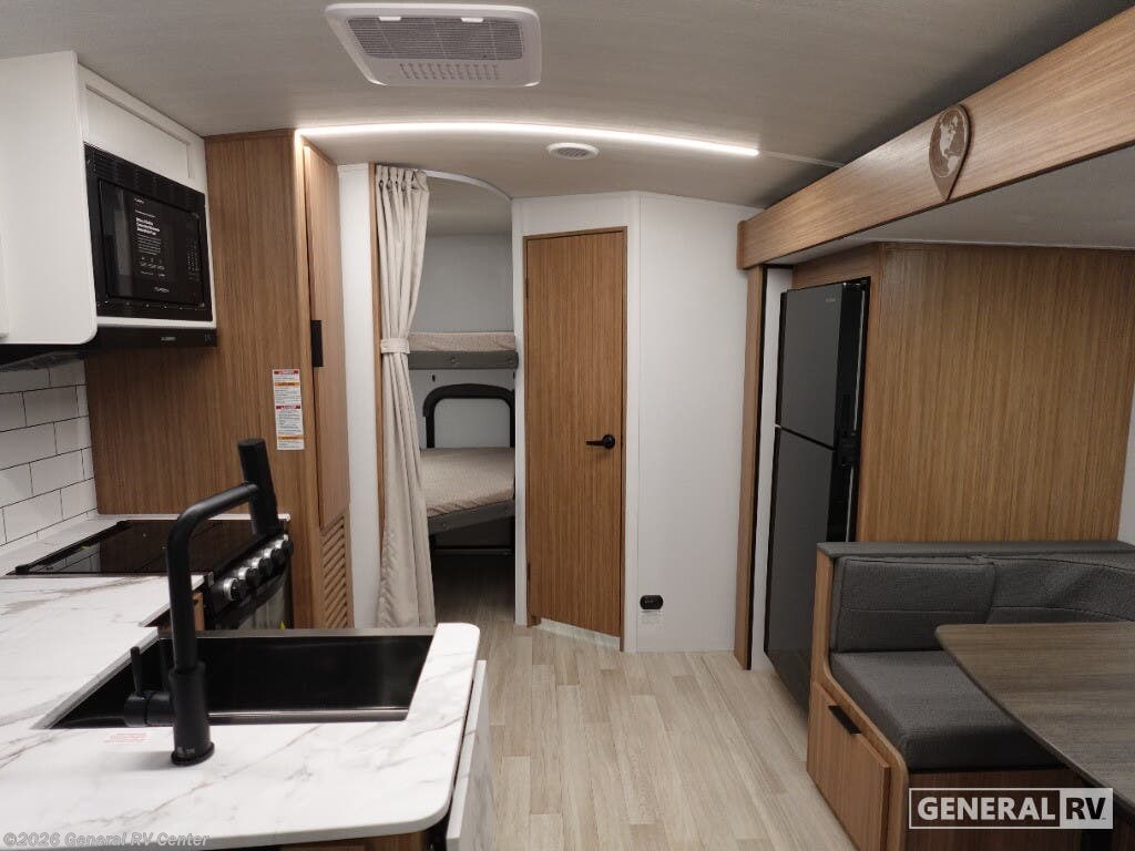 2026 Keystone Passport SL 229BH - New Travel Trailer For Sale by General RV Center in Elizabethtown, Pennsylvania