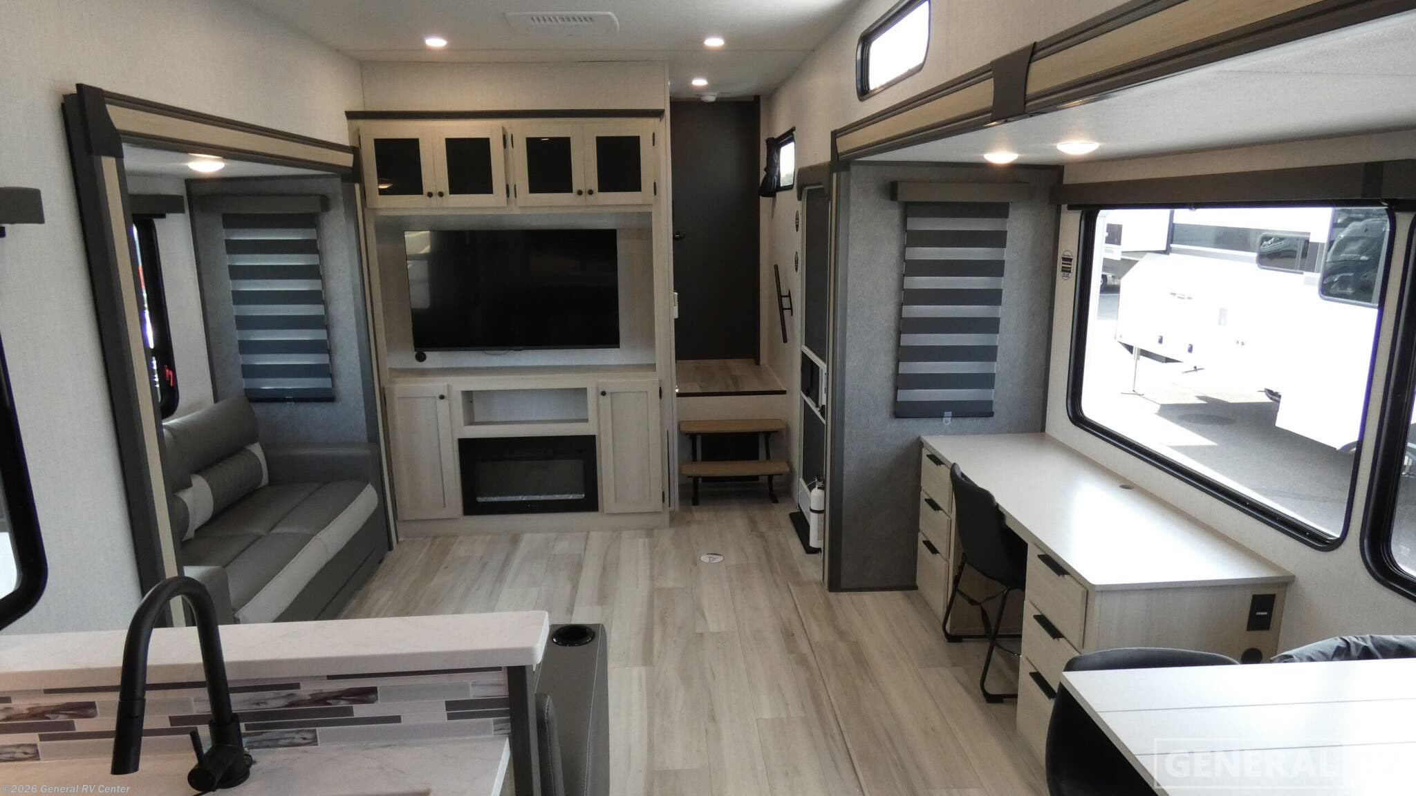 New 2026 Forest River Wildcat 33CHEF available in Elizabethtown, Pennsylvania