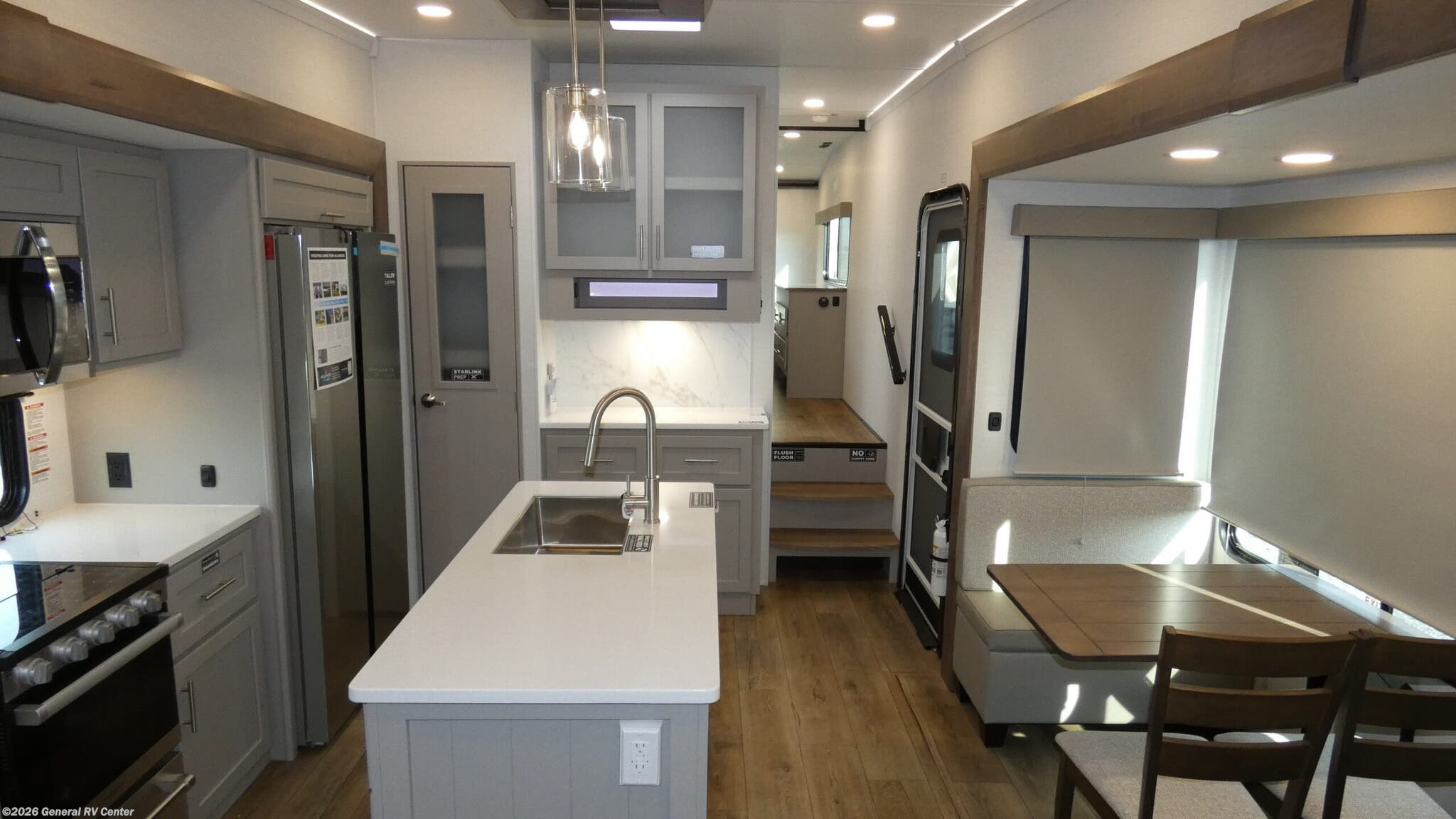 New 2026 Alliance RV Avenue 32RLS available in Elizabethtown, Pennsylvania
