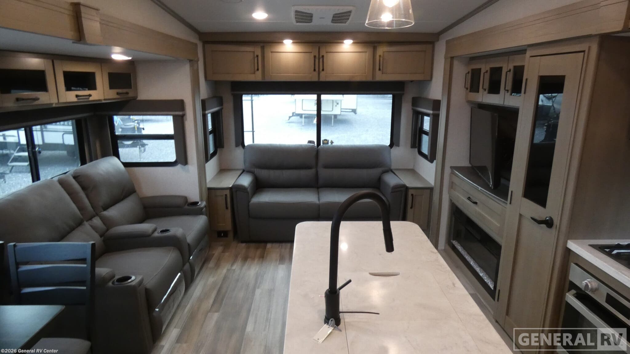 2023 Grand Design Reflection 303RLS 3S - Used Fifth Wheel For Sale by General RV Center in Elizabethtown, Pennsylvania