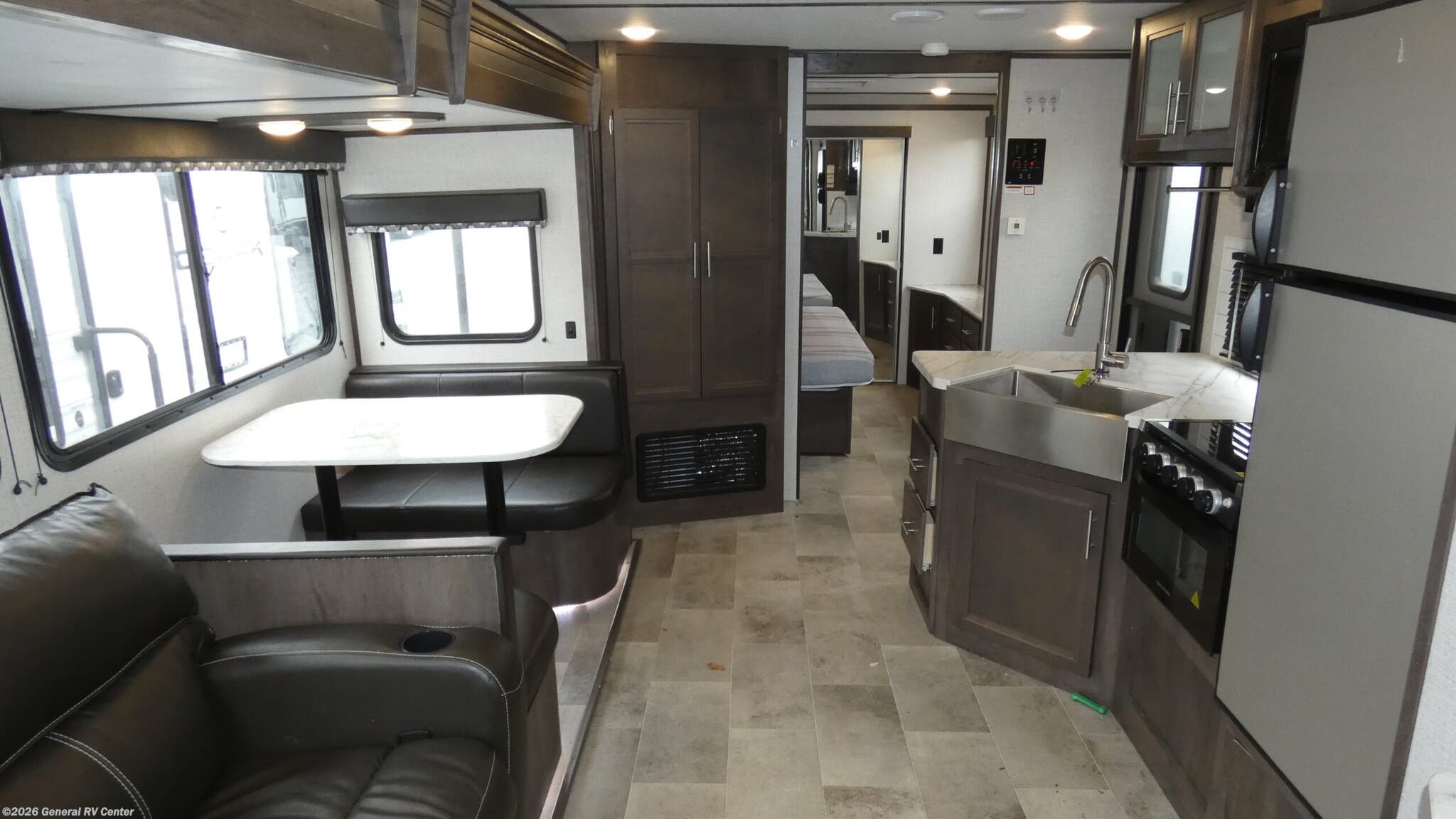 Used 2021 Dutchmen Coleman Light 3055BS available in Elizabethtown, Pennsylvania