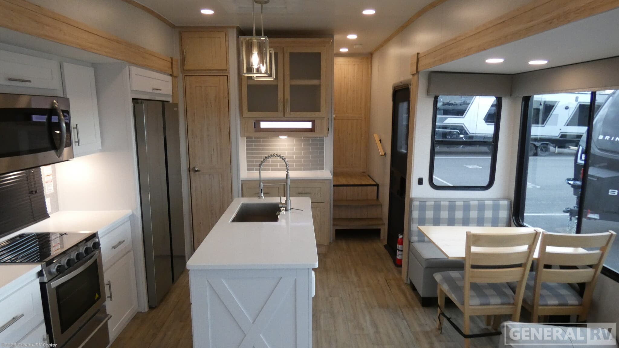 Used 2023 Alliance RV Avenue 30RLS available in Elizabethtown, Pennsylvania
