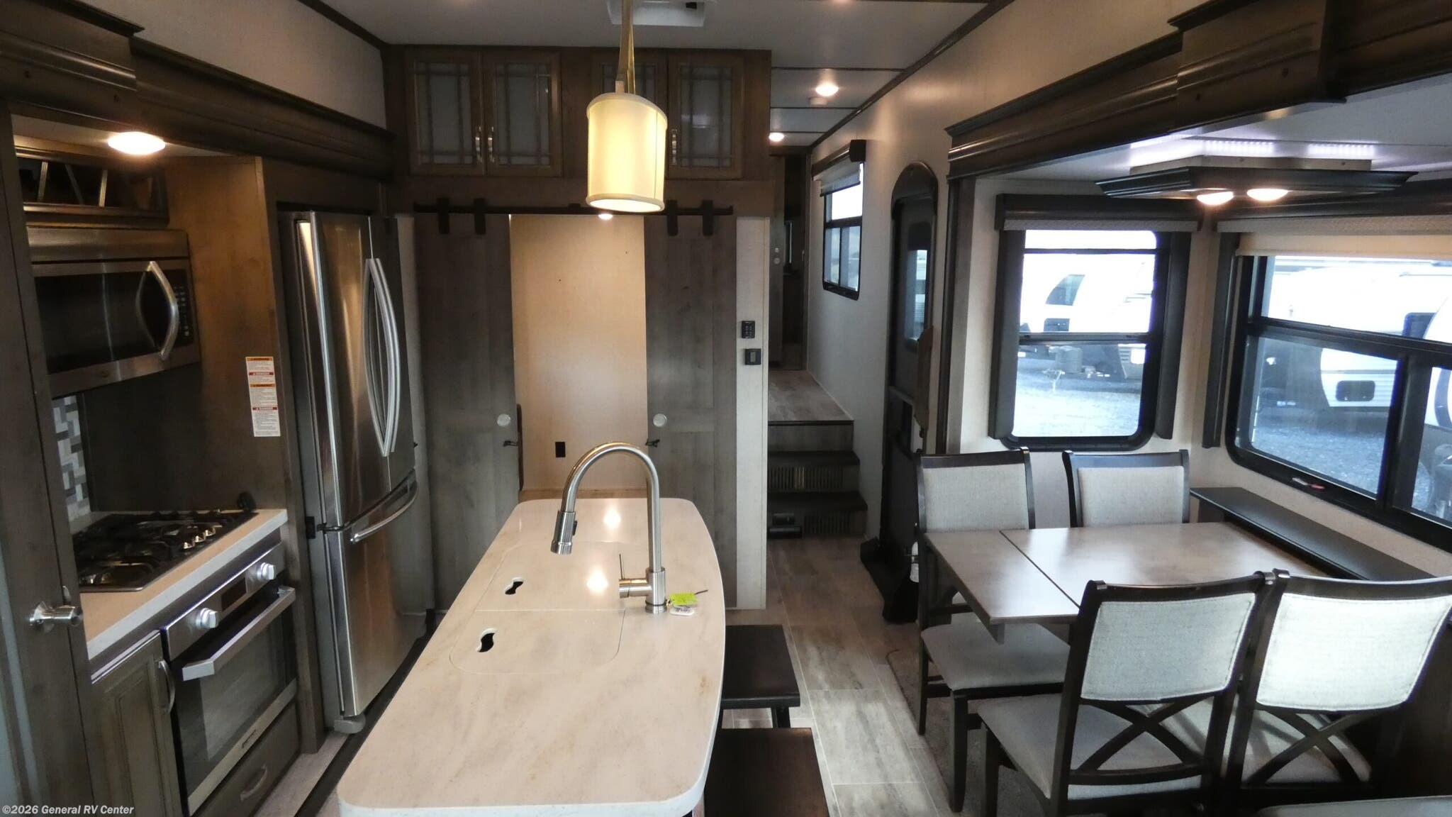 Used 2019 Keystone Montana 3855BR available in Elizabethtown, Pennsylvania