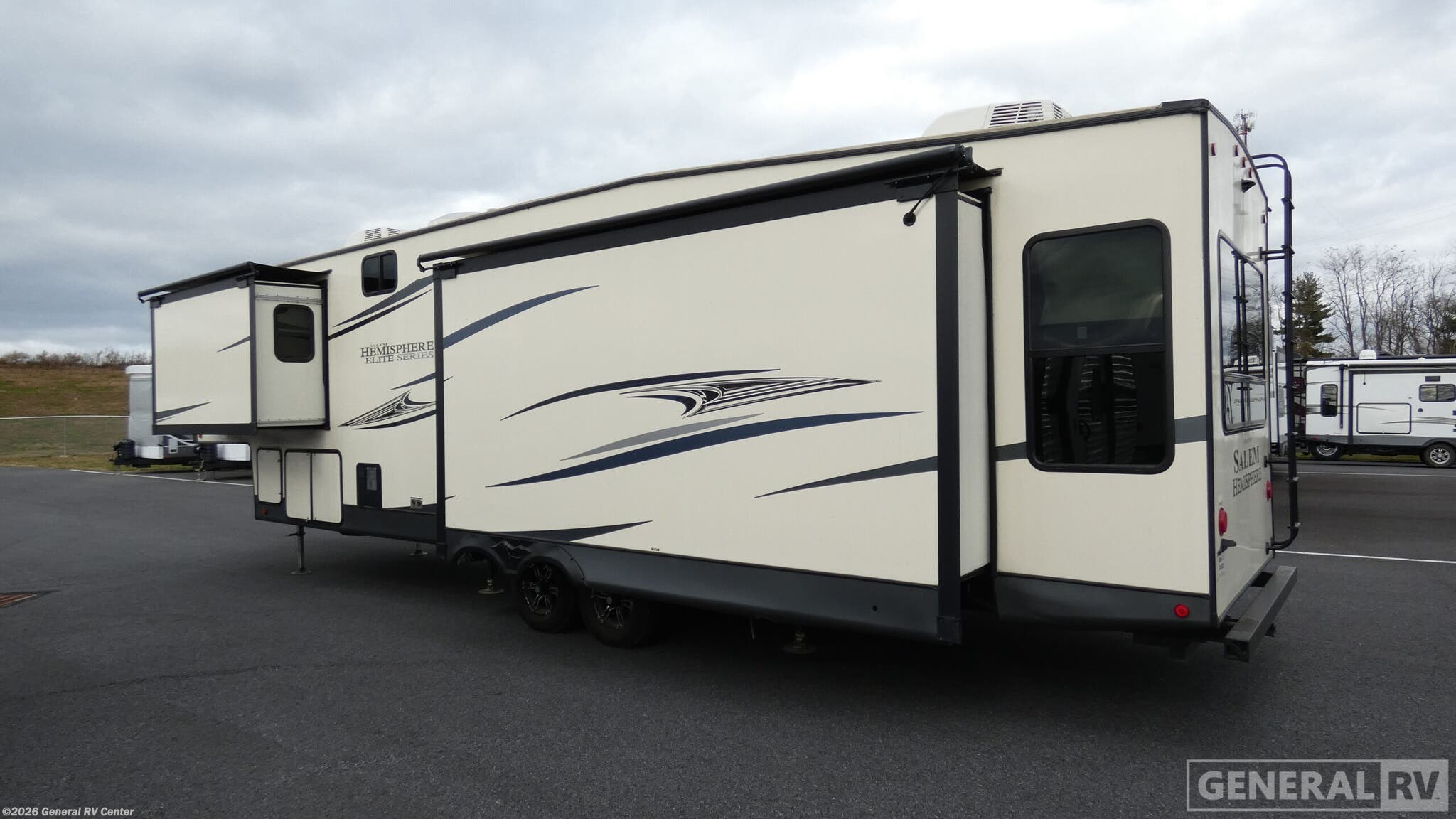 2020 Salem Hemisphere Elite 34RL by Forest River from General RV Center in Elizabethtown, Pennsylvania