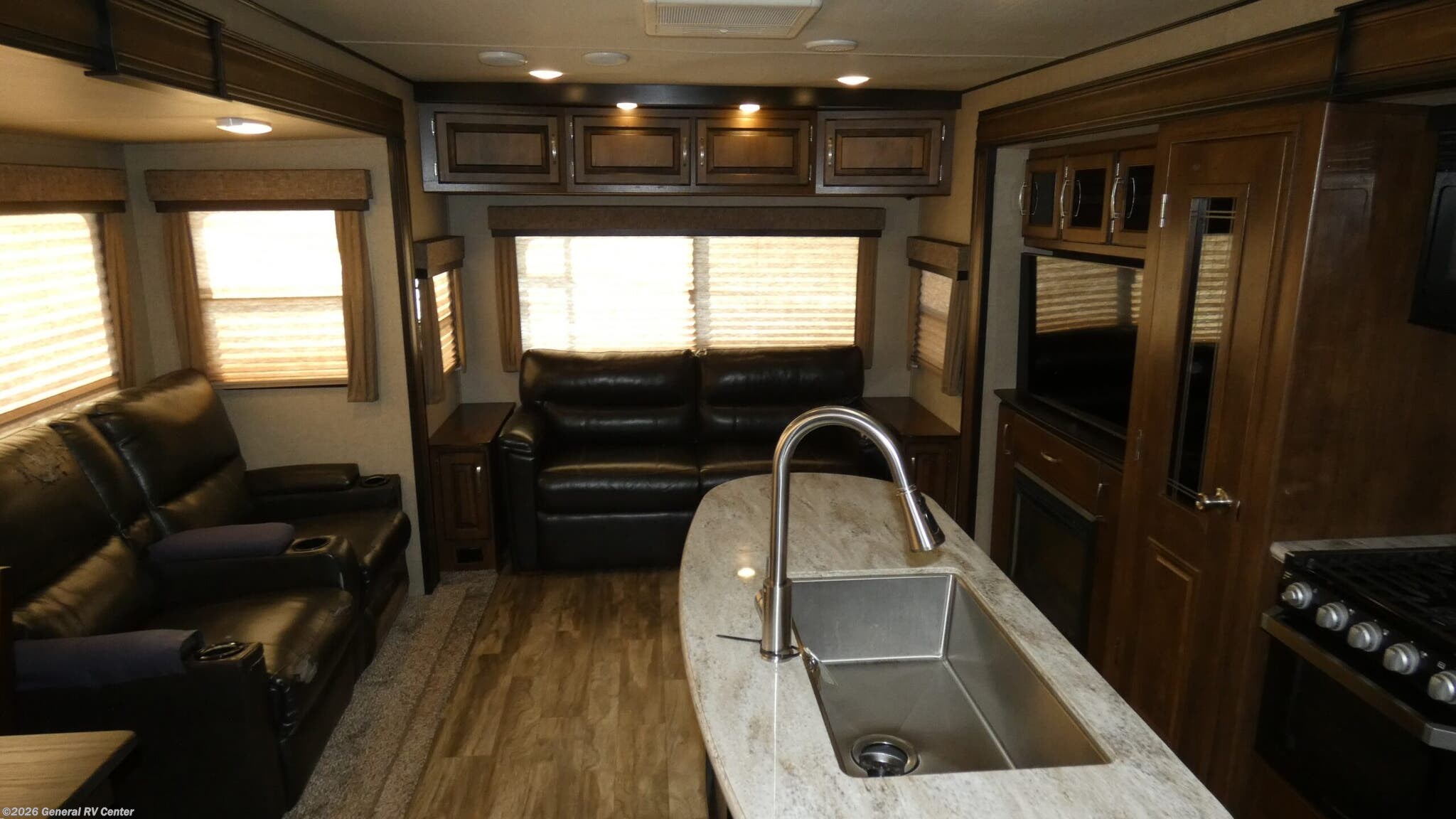 2018 Grand Design Reflection 315RLTS - Used Travel Trailer For Sale by General RV Center in Elizabethtown, Pennsylvania