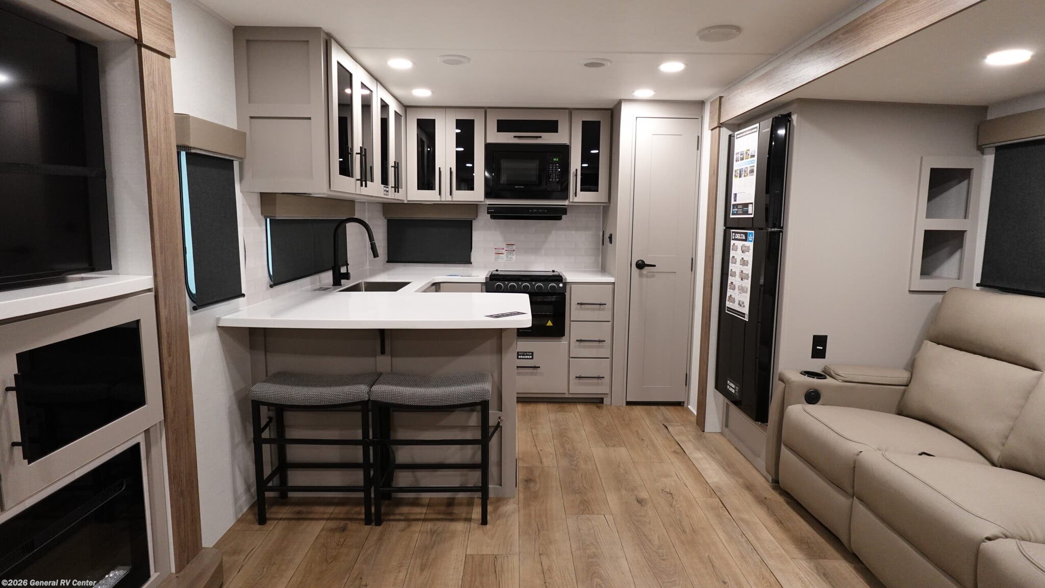 2026 Alliance RV Delta 294RK - New Travel Trailer For Sale by General RV Center in Elizabethtown, Pennsylvania