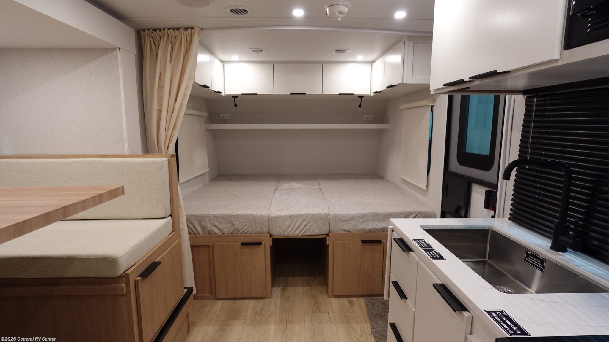 New 2026 Winnebago Micro Minnie 2108TB available in Elizabethtown, Pennsylvania