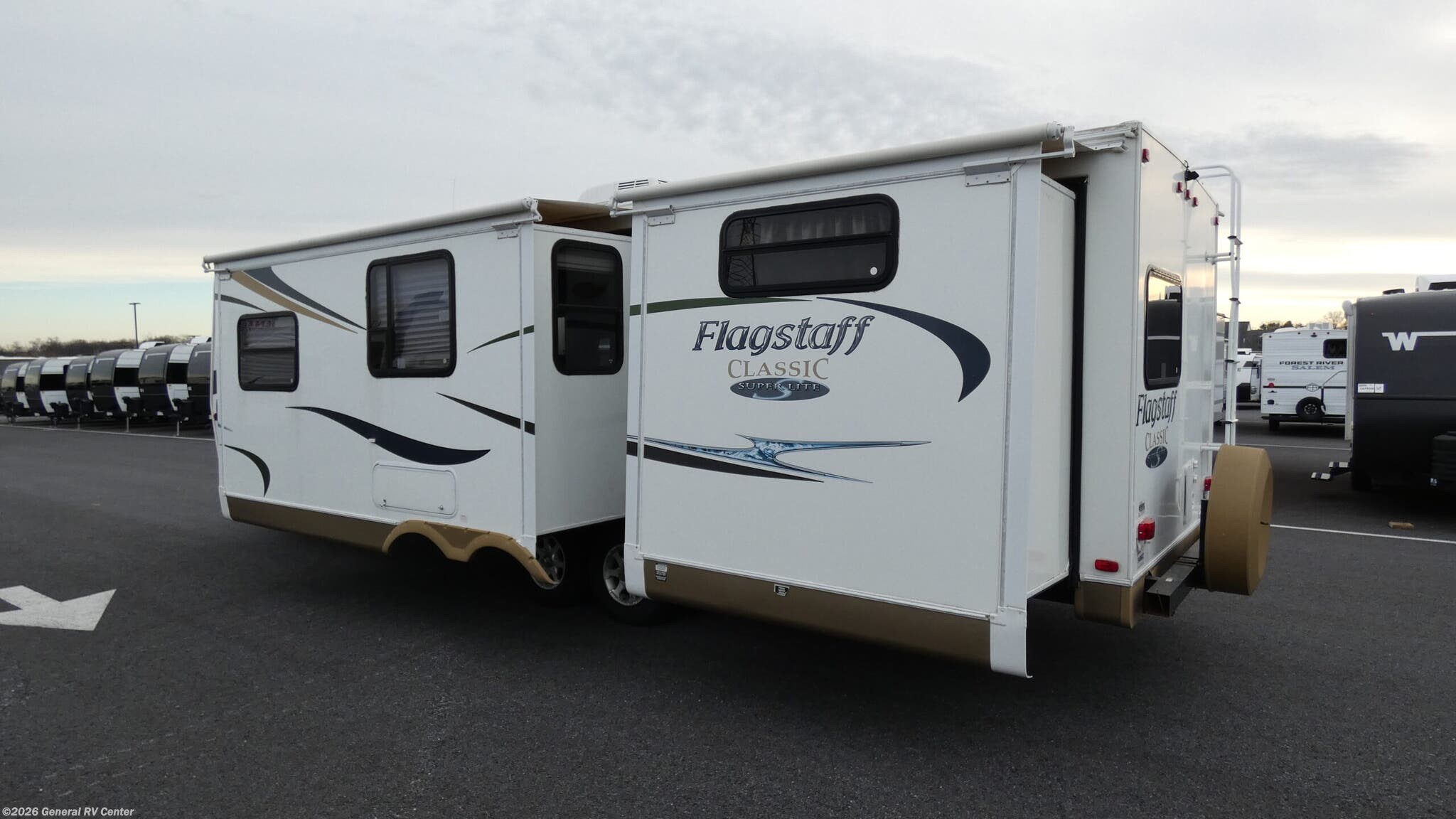 2013 Flagstaff Classic Super Lite 831BHDS by Forest River from General RV Center in Elizabethtown, Pennsylvania
