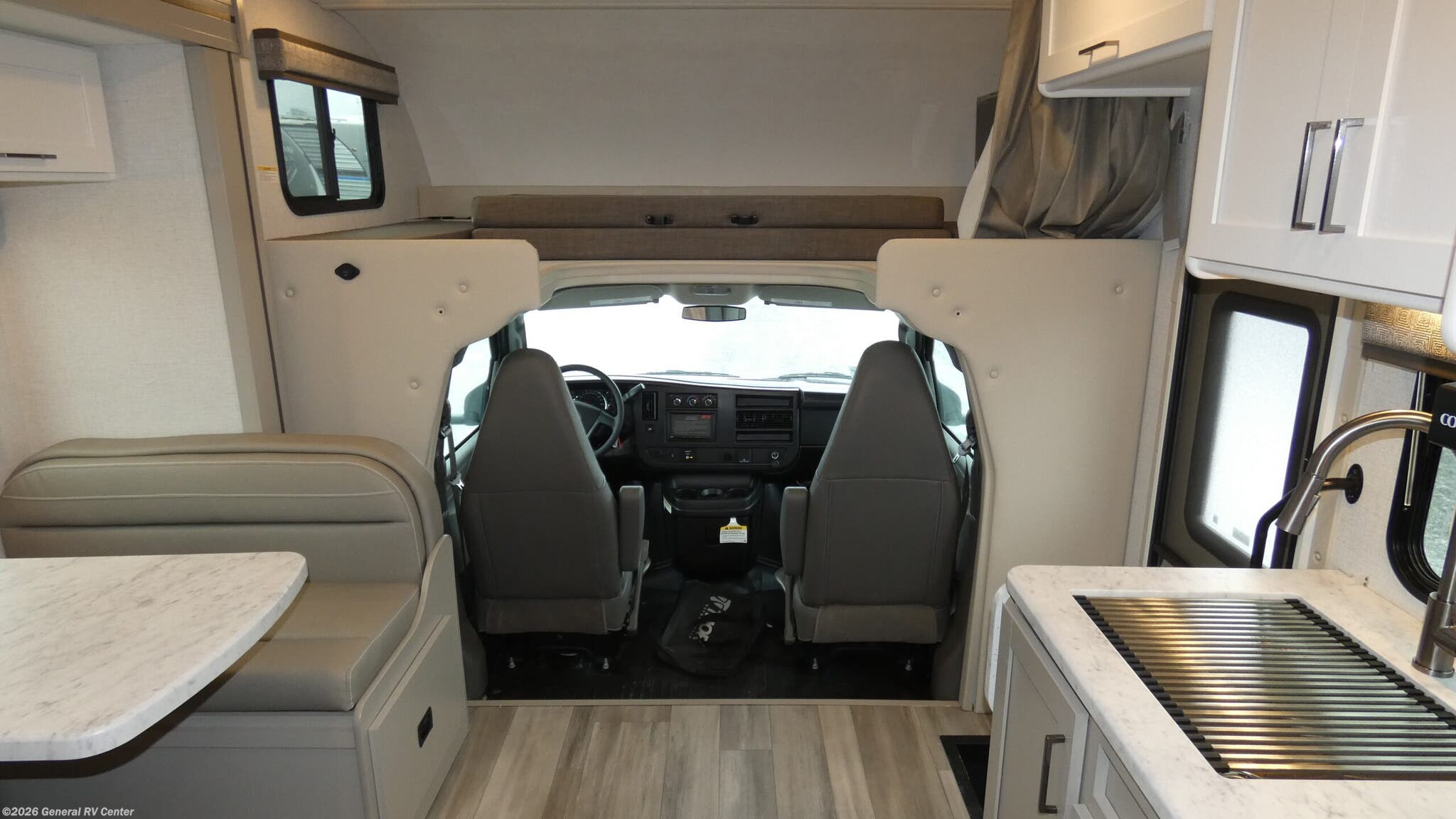 New 2026 Thor Motor Coach Pasadena SE SZ25 Chevy available in Elizabethtown, Pennsylvania