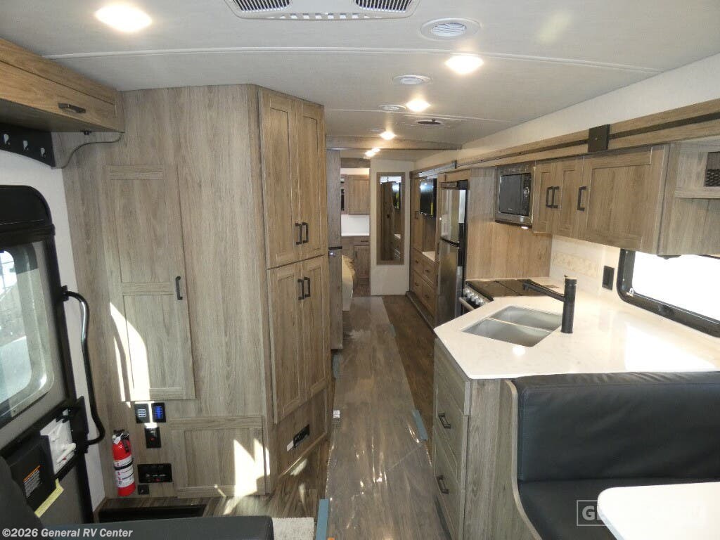 2025 Winnebago Vista 33K - New Class A For Sale by General RV Center in Elizabethtown, Pennsylvania