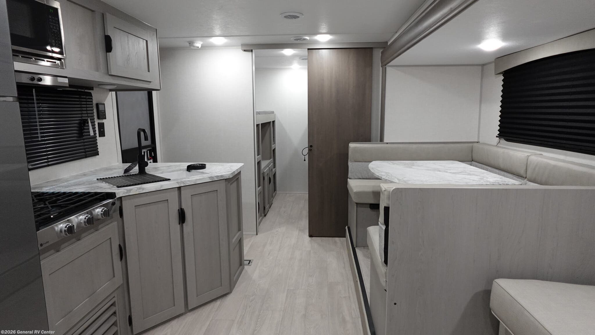 2026 Coachmen Clipper 292TB - New Travel Trailer For Sale by General RV Center in Elizabethtown, Pennsylvania