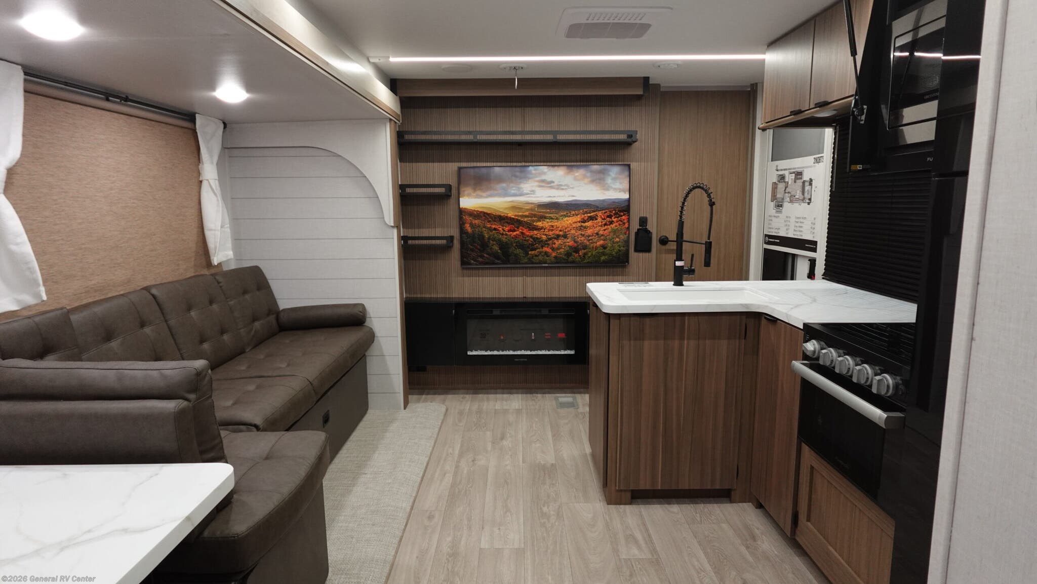 New 2026 Forest River Salem 31KQBTS available in Elizabethtown, Pennsylvania