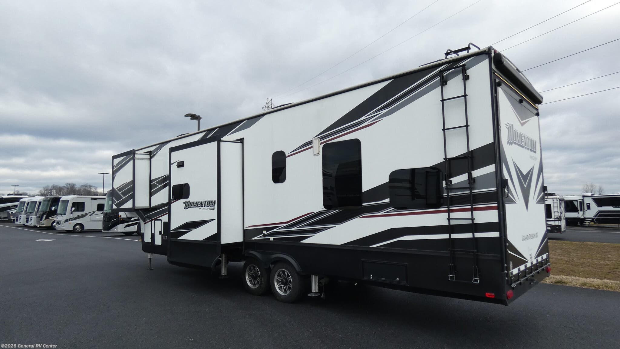 2020 Momentum 351MS by Grand Design from General RV Center in Elizabethtown, Pennsylvania
