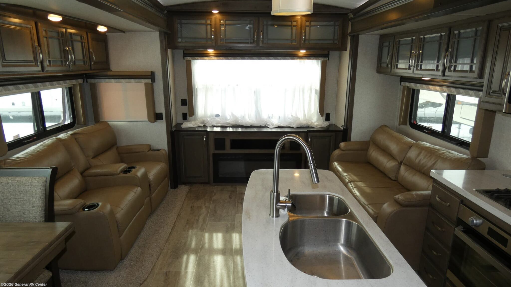 2018 Keystone Montana 3130RE - Used Fifth Wheel For Sale by General RV Center in Elizabethtown, Pennsylvania