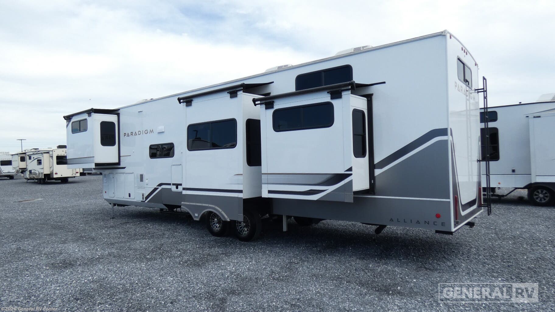 2025 Paradigm 395DS by Alliance RV from General RV Center in Elizabethtown, Pennsylvania