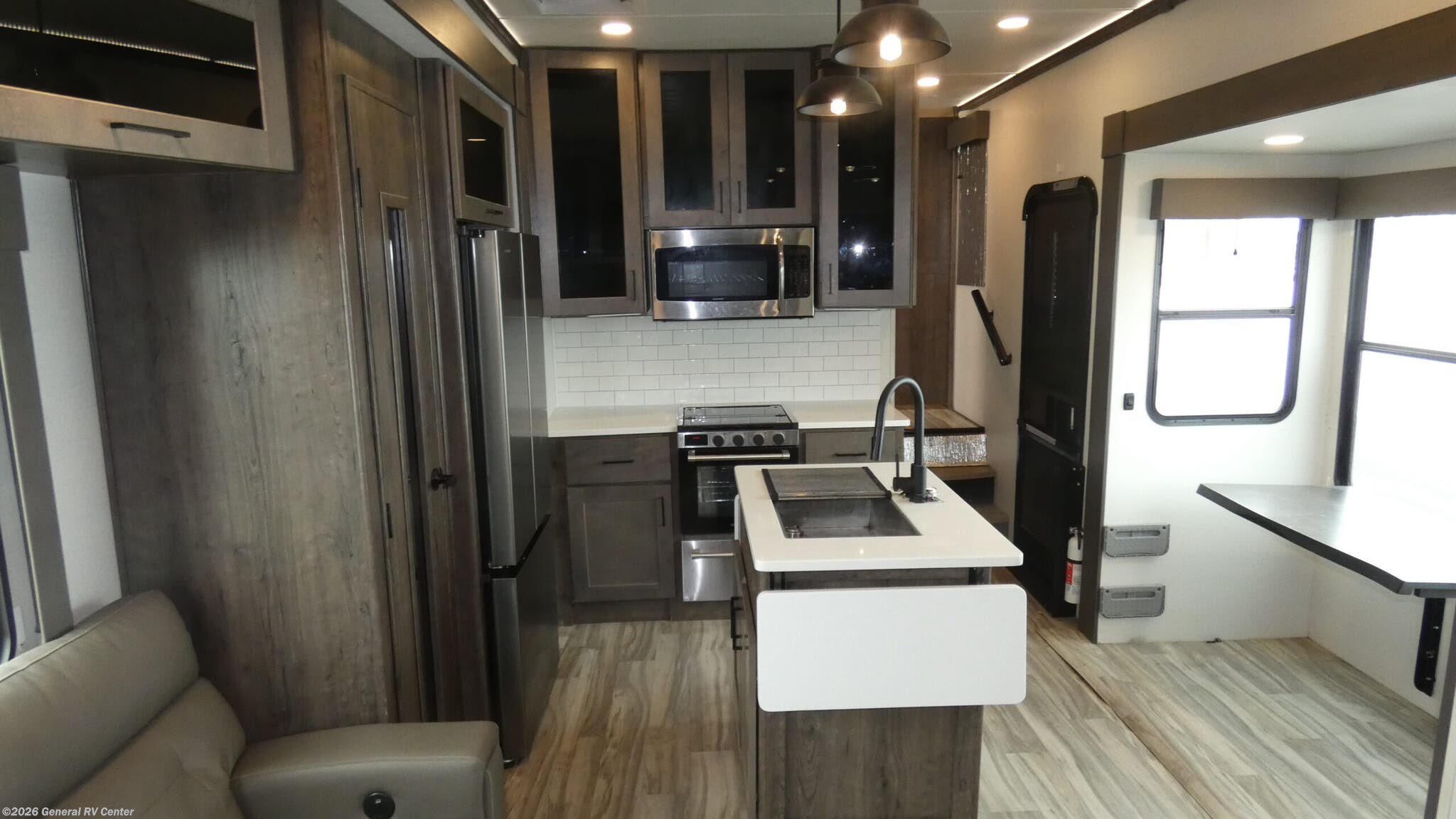 Used 2023 Alliance RV Valor 42V13 available in Elizabethtown, Pennsylvania