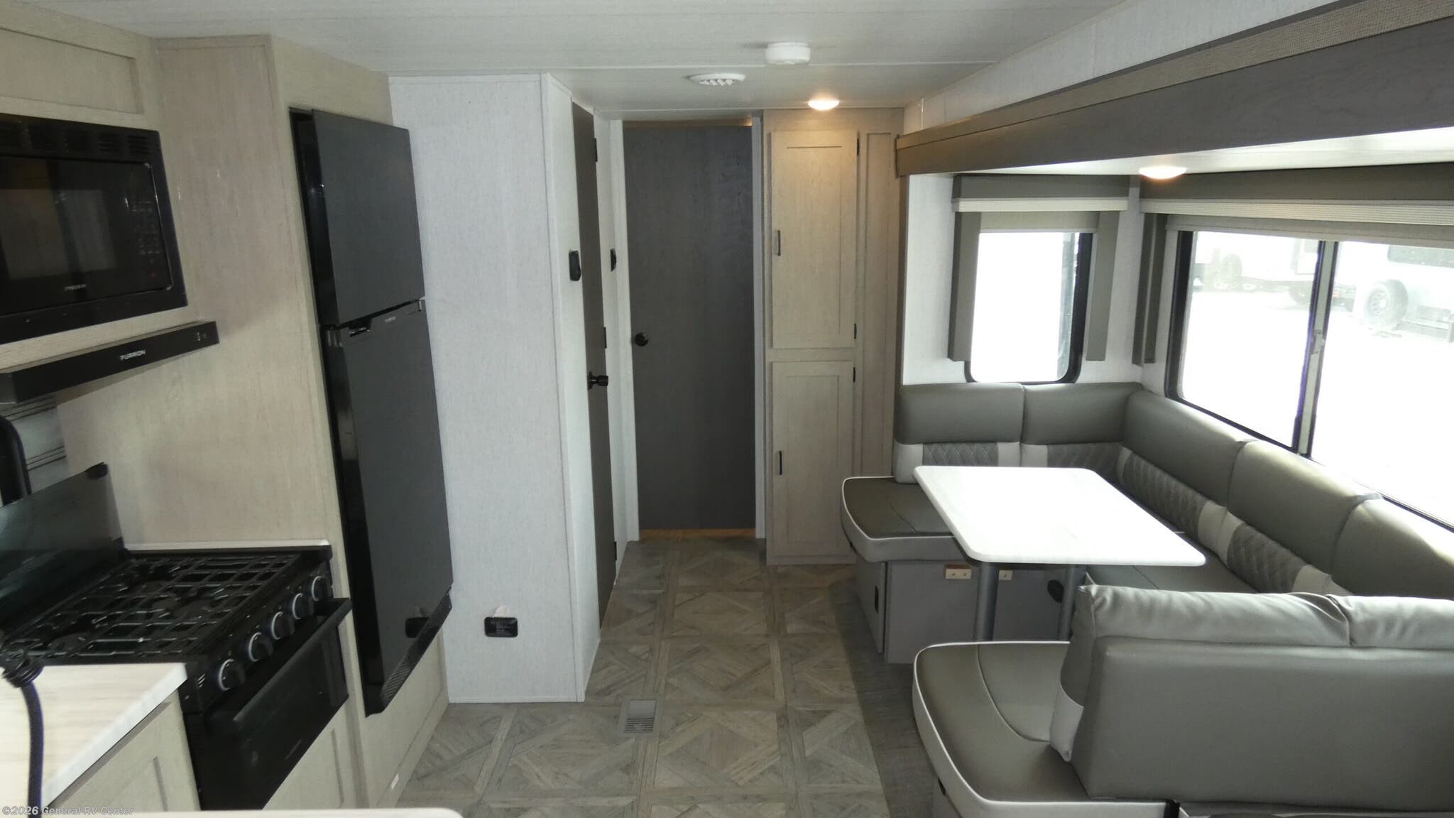 2024 Forest River Salem 31KQBTS - Used Travel Trailer For Sale by General RV Center in Elizabethtown, Pennsylvania