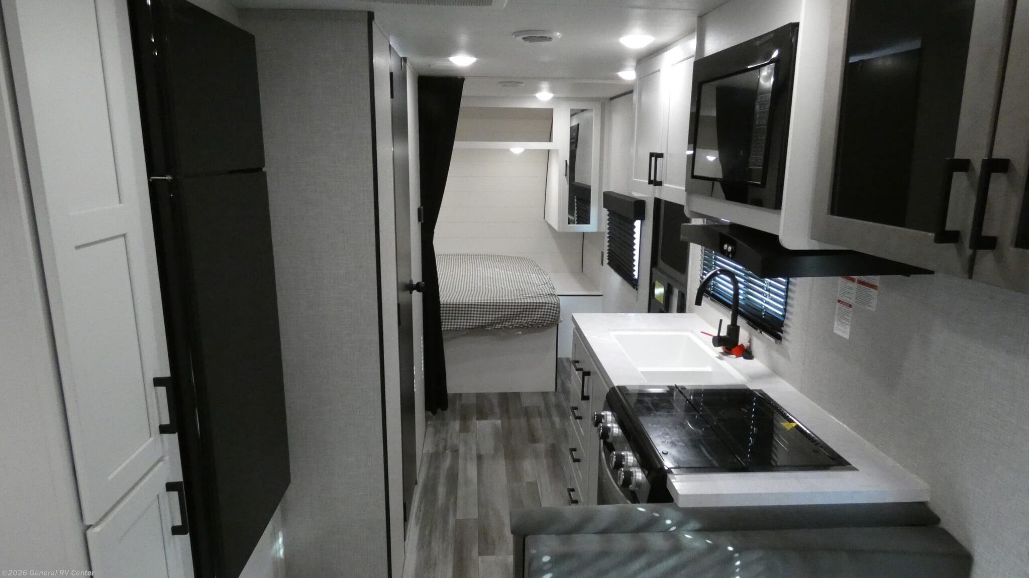 Used 2025 Jayco Jay Flight SLX 210QB available in Elizabethtown, Pennsylvania