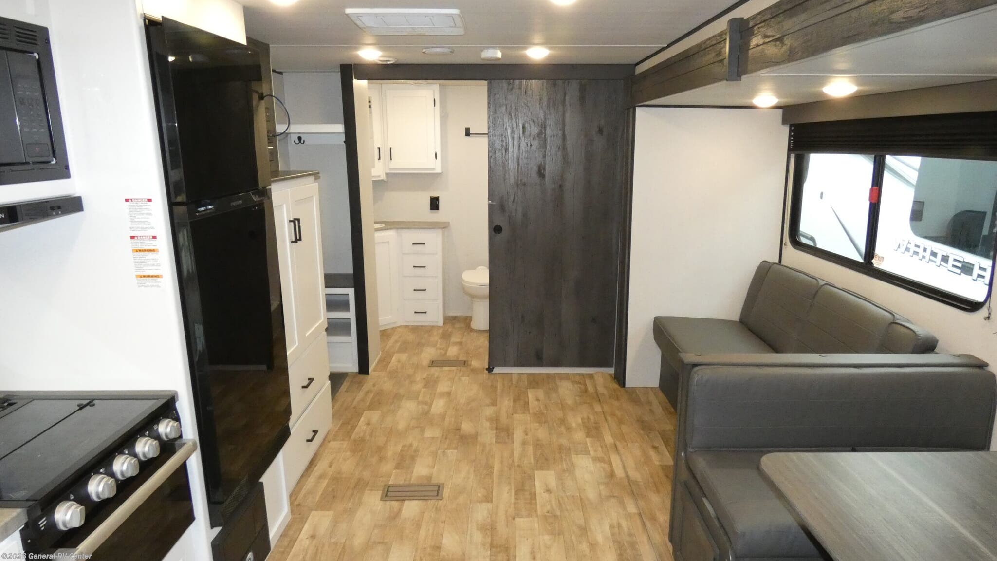 2023 Keystone Hideout 24RBS - Used Travel Trailer For Sale by General RV Center in Elizabethtown, Pennsylvania