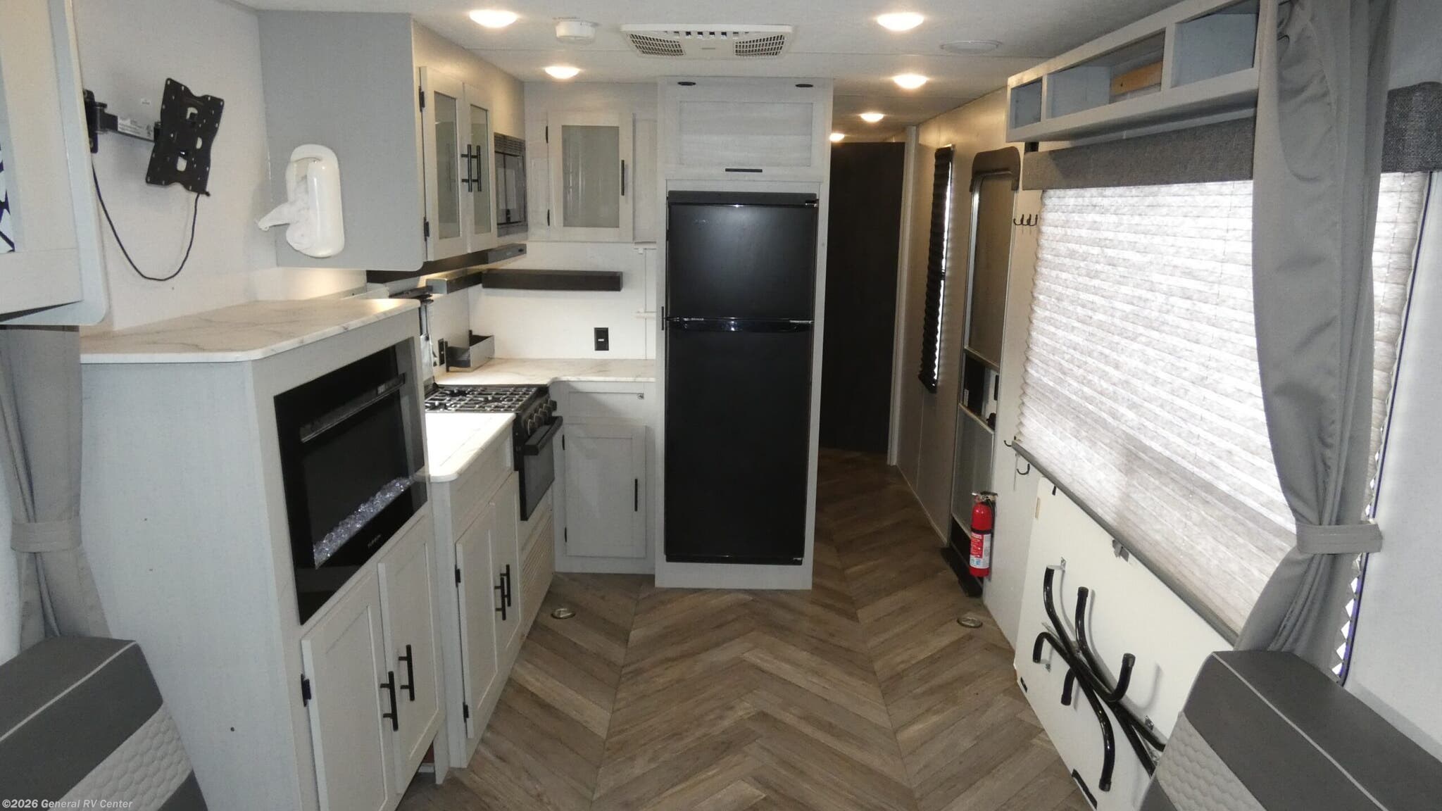 Used 2021 Forest River Salem FSX 270RTK available in Elizabethtown, Pennsylvania