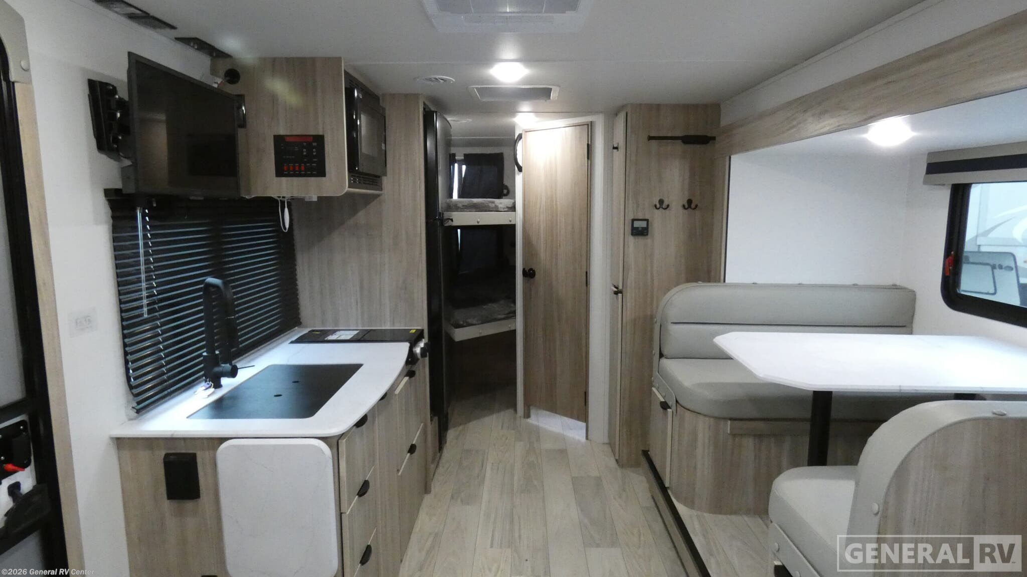 2025 Winnebago M Series 2326MBBH - Used Travel Trailer For Sale by General RV Center in Elizabethtown, Pennsylvania