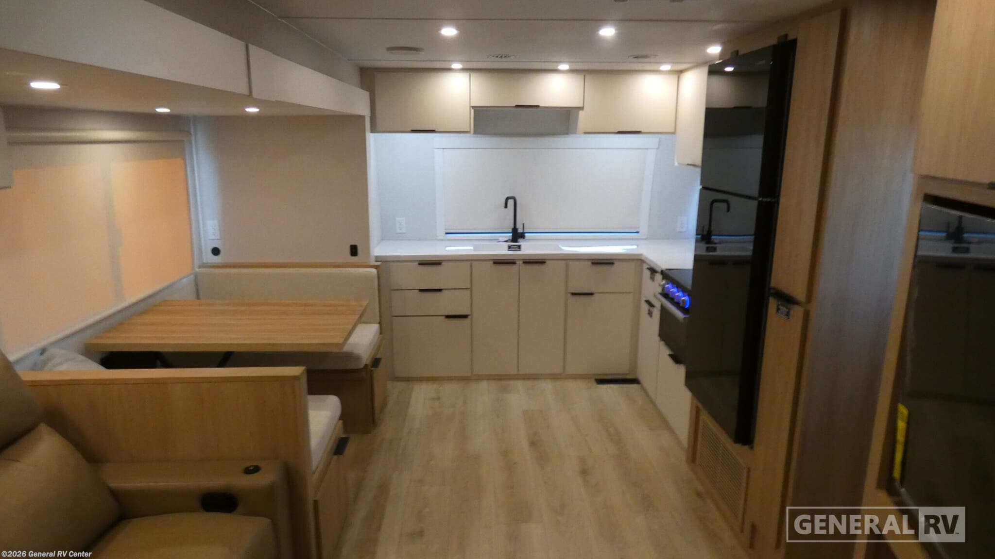 New 2026 Winnebago Thrive 26FKD available in Elizabethtown, Pennsylvania