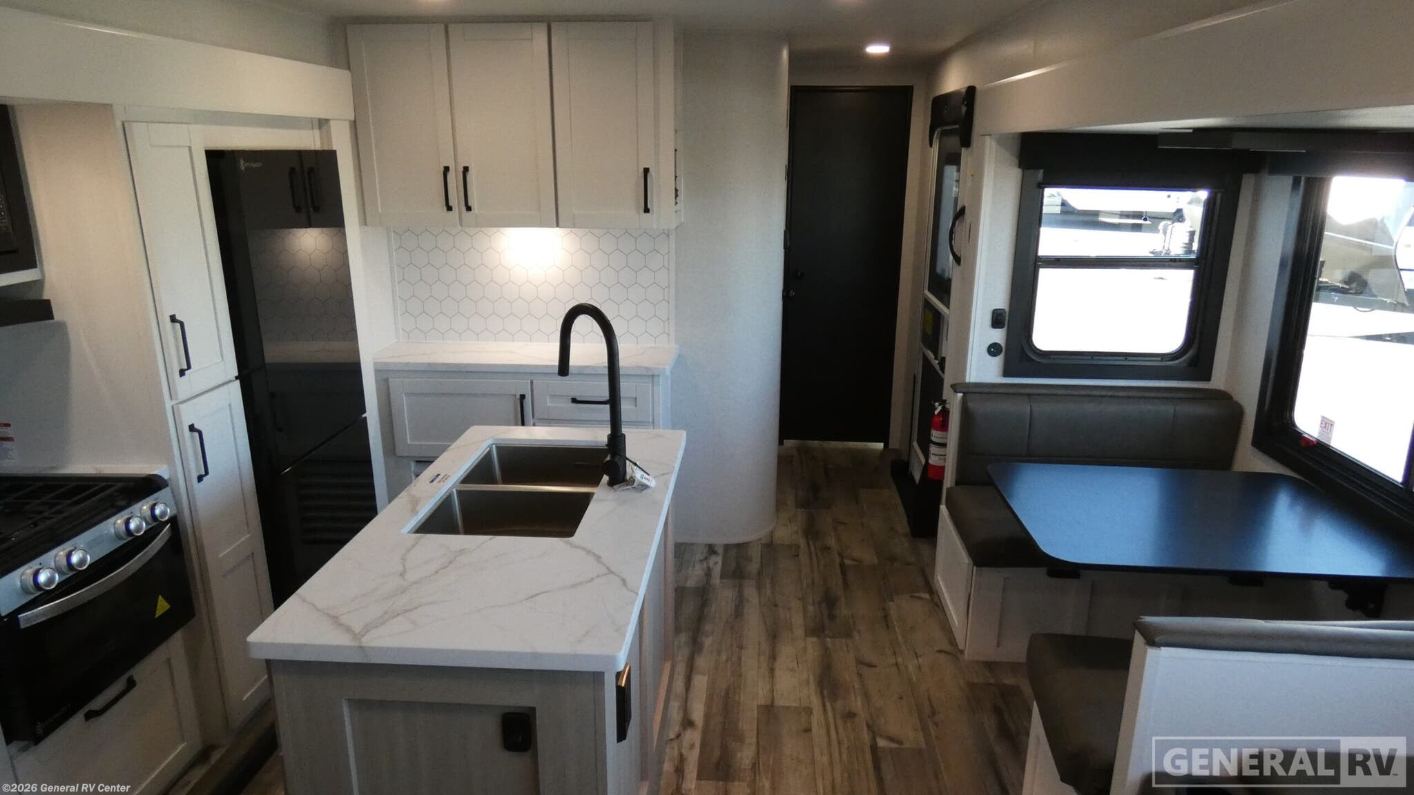 New 2026 Highland Ridge Roamer Light Duty 31TBTS available in Elizabethtown, Pennsylvania