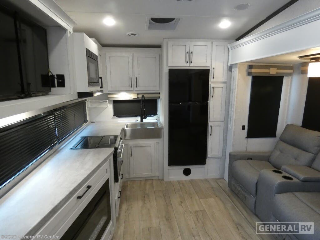 2024 Dutchmen Astoria 260RK 2S - Used Travel Trailer For Sale by General RV Center in Elizabethtown, Pennsylvania