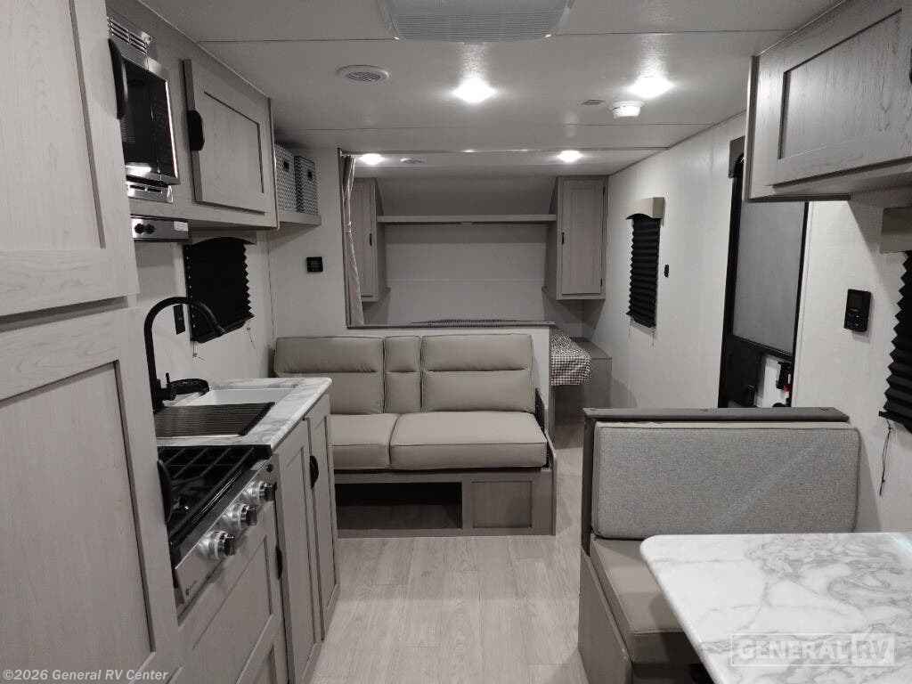 New 2026 Coachmen Clipper 26BH available in Elizabethtown, Pennsylvania