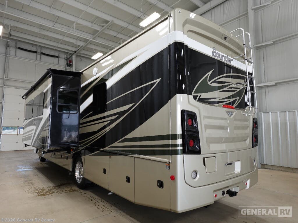 2026 Bounder 35K by Fleetwood from General RV Center in Elizabethtown, Pennsylvania