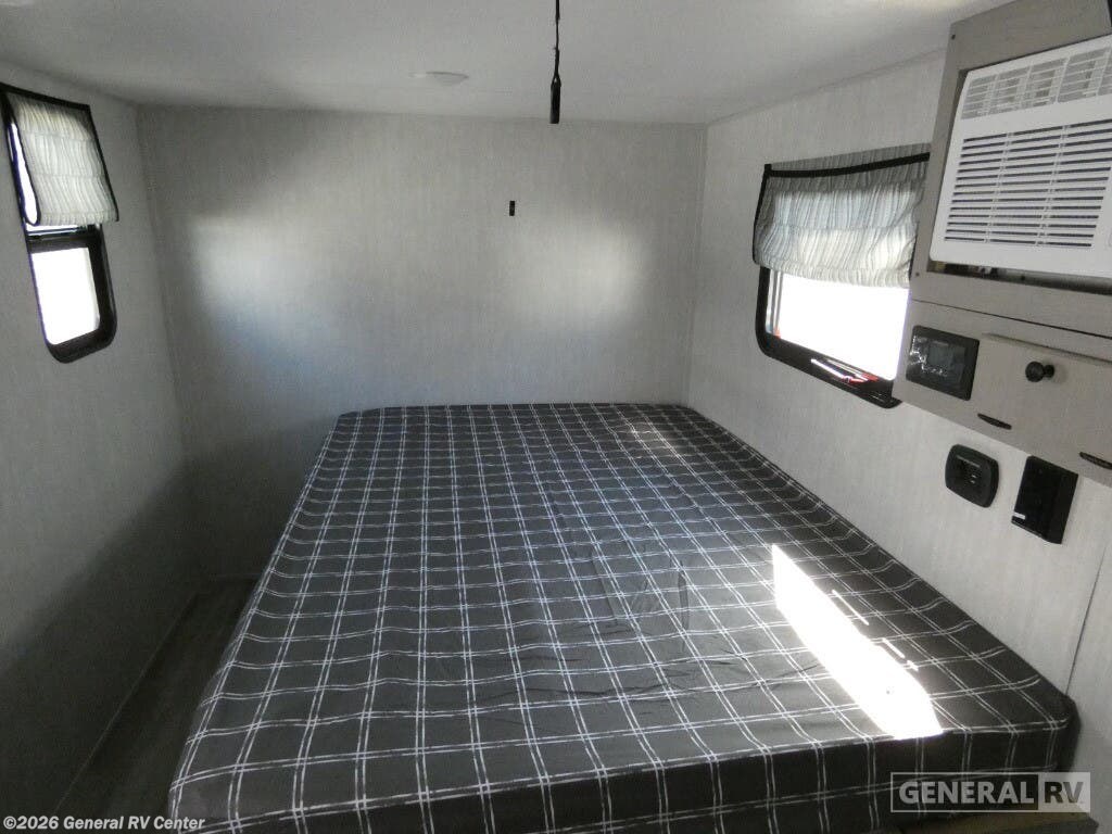 2025 Coachmen Clipper 13000ROK - New Travel Trailer For Sale by General RV Center in Elizabethtown, Pennsylvania