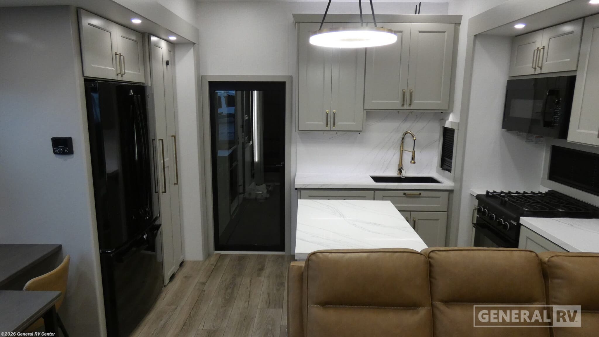 2024 Brinkley RV Model G 3950 - Used Fifth Wheel For Sale by General RV Center in Elizabethtown, Pennsylvania